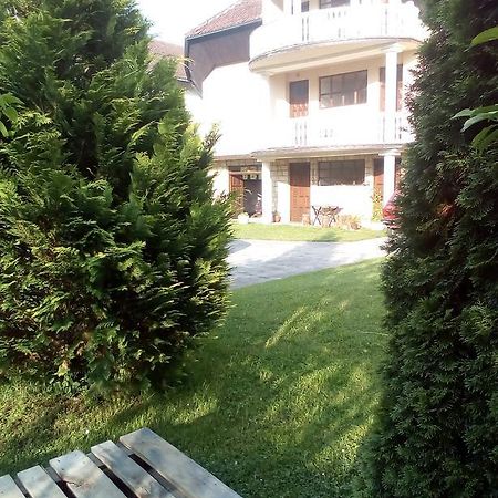 Guest House Aleksandra Баина-Башта Экстерьер фото