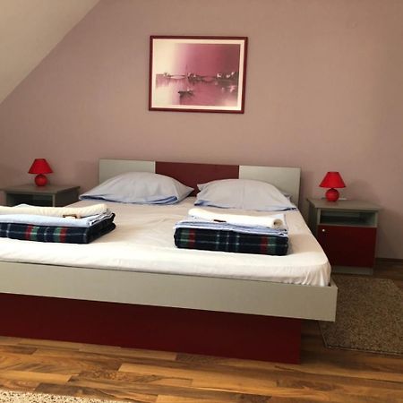 Guest House Aleksandra Баина-Башта Экстерьер фото