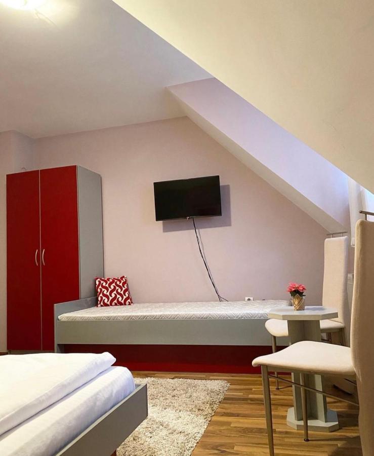 Guest House Aleksandra Баина-Башта Экстерьер фото