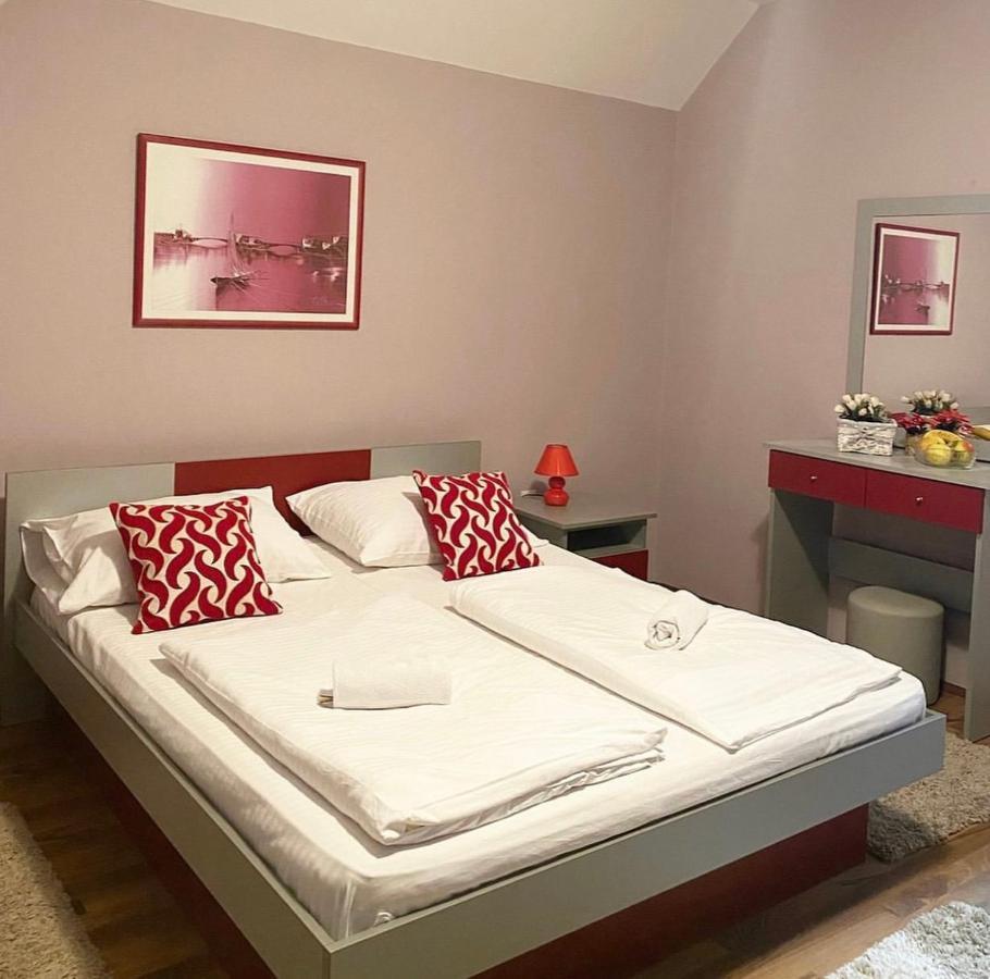 Guest House Aleksandra Баина-Башта Экстерьер фото