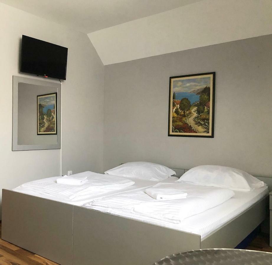 Guest House Aleksandra Баина-Башта Экстерьер фото
